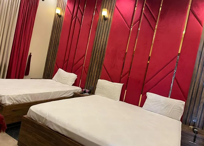 B&B only: Hotel Elegant Gulshan-E-Iqbal Karachi